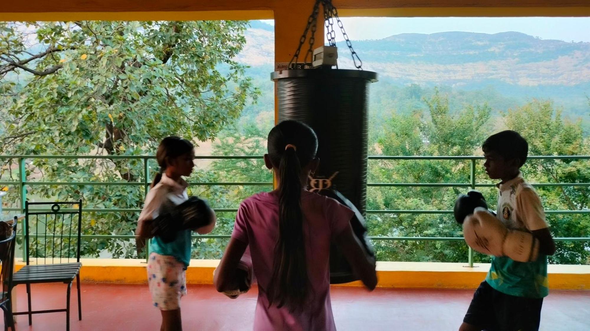 King'S Landing Villa Karjat Kültér fotó