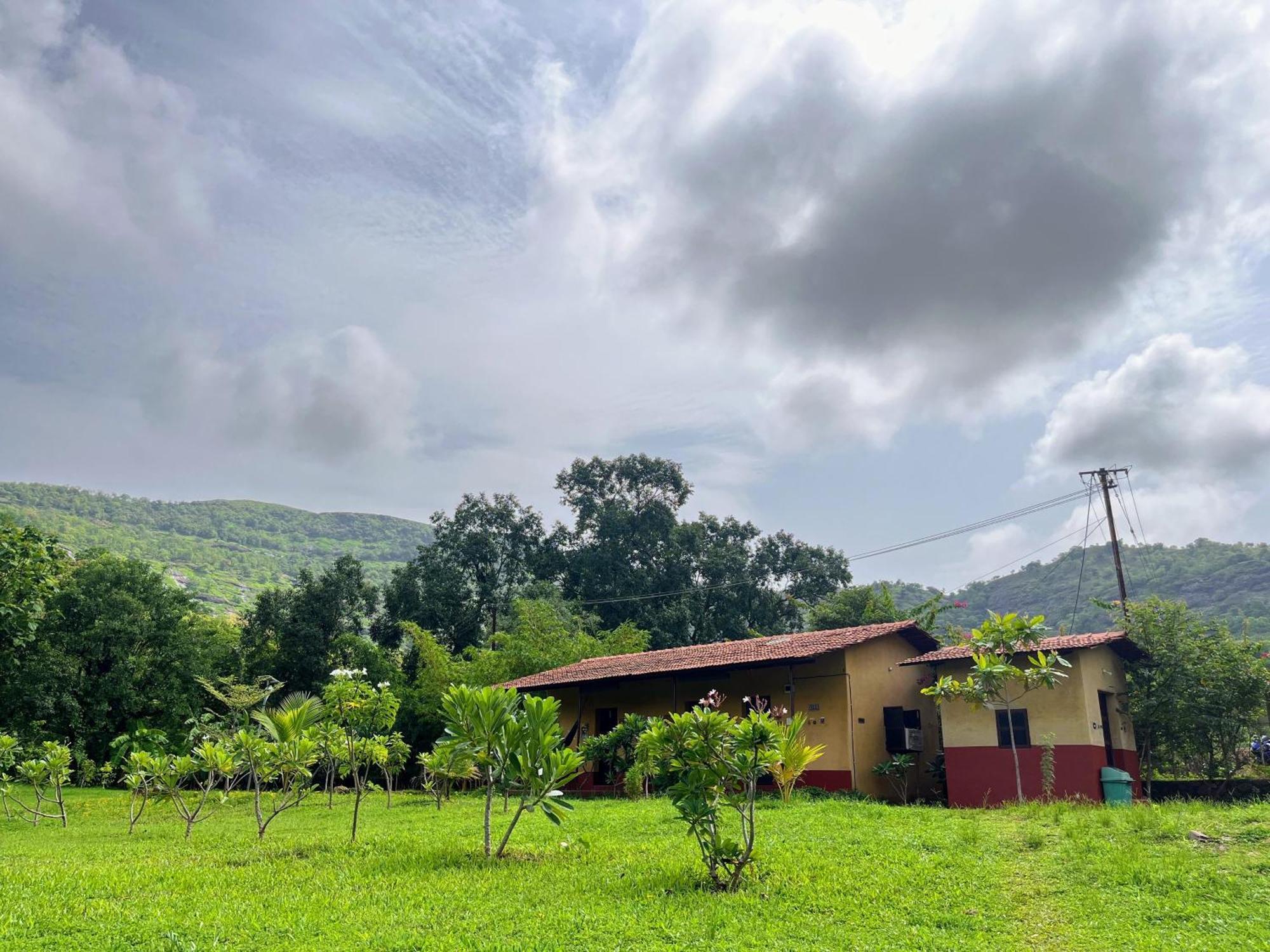 King'S Landing Villa Karjat Kültér fotó